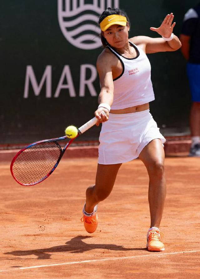 王雅繁2-0胜出,中国网球开启法网征程