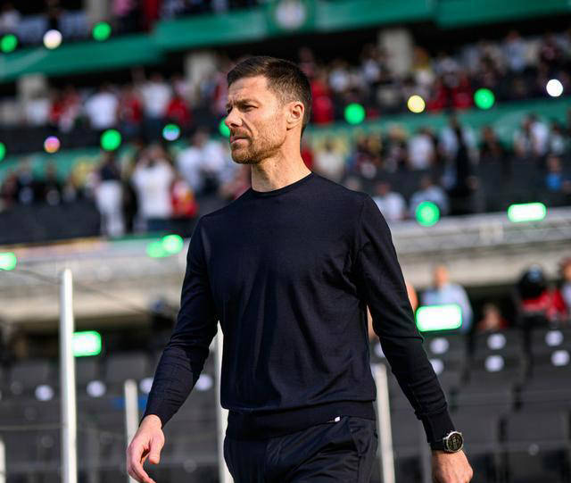 历史创举!10人勒沃库森逆袭拿下德国杯冠军