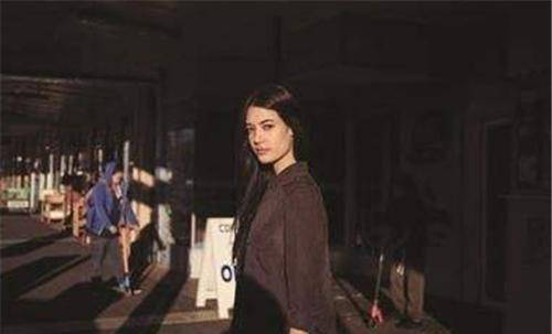 全球存在感最弱的发达国家,富得流油美女遍地,但完全被人忽略