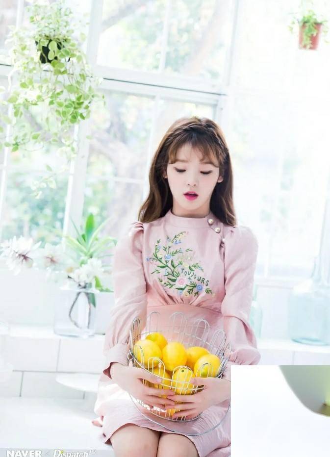 42岁女神的曲线完美,美得让人心醉!