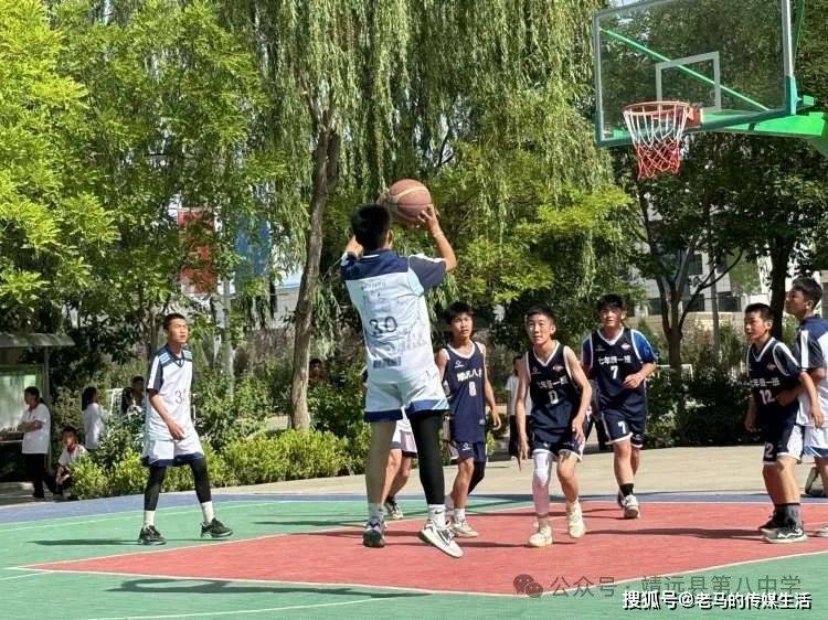 靖远八中开展2024年校园篮球班级联赛活动