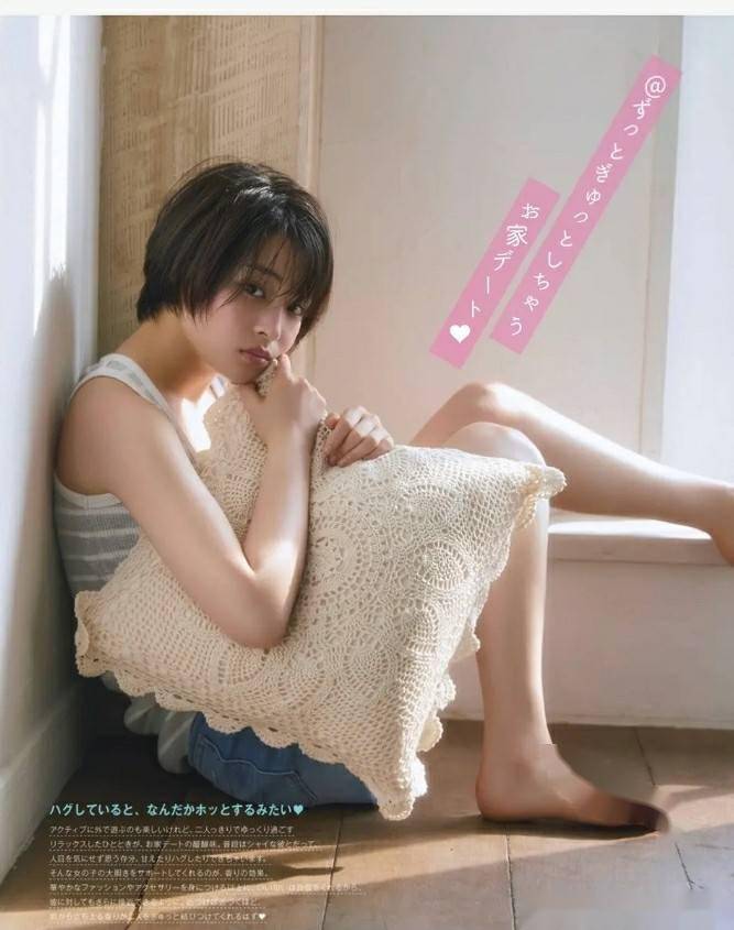 广濑铃写真,35岁女神的曼妙身姿与性感魅力,美艳动人!