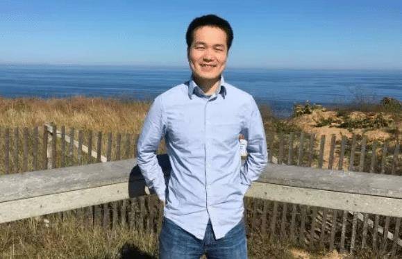 "寒门贵子"何江:哈佛毕业典礼演讲的中国第一人,现在过得怎样