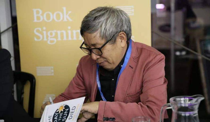 阎连科《日光流年》:在死的绝望里寻找生的希望