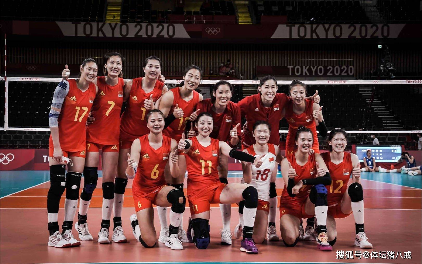 朱婷最新消息,赖亚文形影不离,蔡斌做出争议决定,50万球迷不满