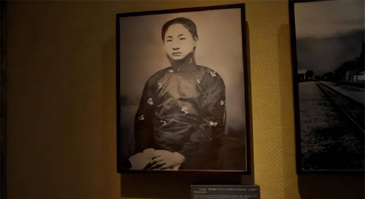 "民国奇女"小凤仙,人到中年嫁给锅炉工,她后来的结局怎么样?