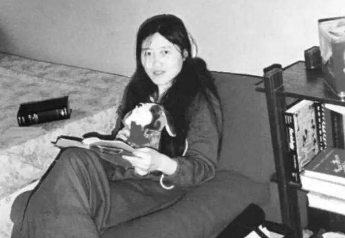 王小波去世后,李银河与"女身男心"司机相恋:坦言会考虑结婚