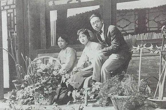 林洙:34岁嫁61岁梁思成,金岳霖说图钱,林徽因母说:多亏她_和林_应铨