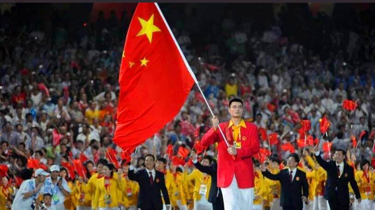 她是中国女排5连冠功臣,退役后患癌症逝世,骨灰里发现多枚钢钉