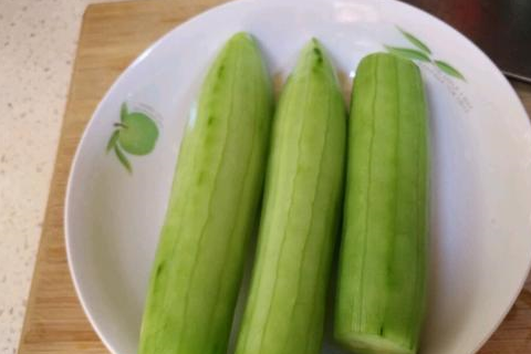 要想快速瘦,这种零卡路里蔬菜要多吃,刮油减脂,效果好_黄瓜_备用_金针