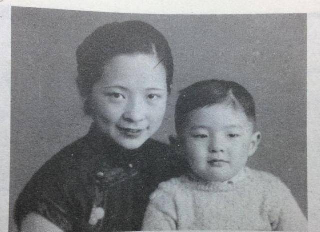 民国绝色名媛,拒绝财政部长嫁阴沟博士,再嫁保险经理一生当后妈