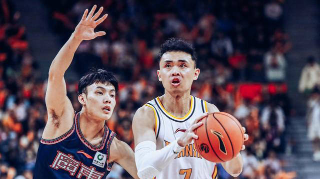 张春军:cba锋线克星谢幕,1冠在手,与韩德君齐龄,恩师或将离队