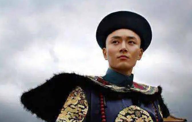 知县说出父亲名字,嘉庆:朕要重用你_谢振_皇帝_谢兴峣