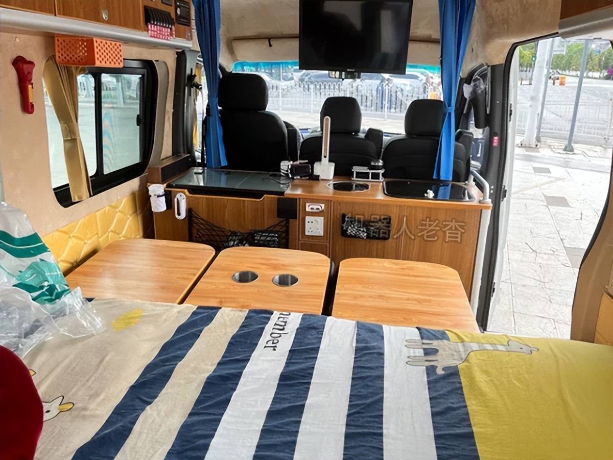 动力强,空间够,东风御风改装床车旅行,小轻客diy露营车自驾游
