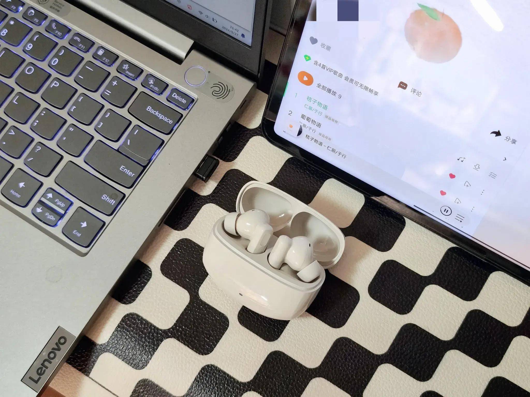 快乐藏在耳朵里?双动圈、双金标、深降噪、空间感一个不落都给你!