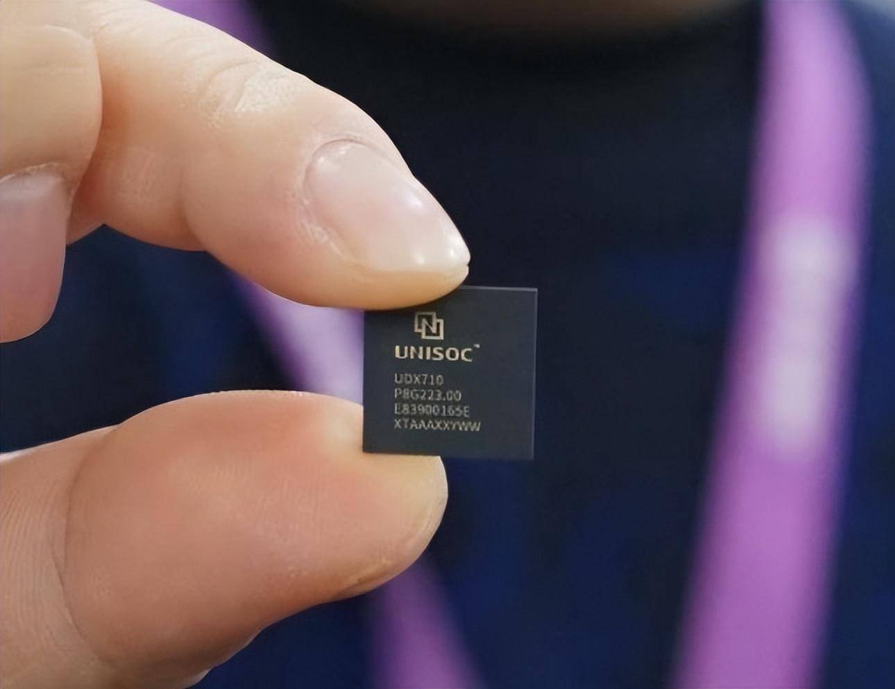 芯片对应手机价格:苹果1143美元,华为750美元,紫光展锐115美元