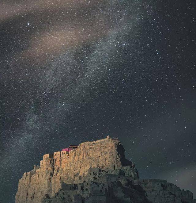 壁纸 桌面 640_662