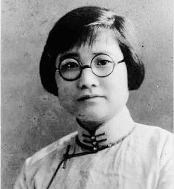 鲁迅生前骂人无数,所向披靡,死后为何被女弟子骂了大半辈子?