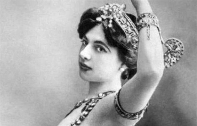 美女间谍玛塔:跳脱衣舞偷情报,死后头颅被博物馆收藏