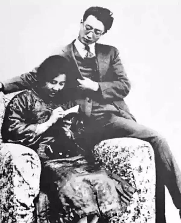 和陈香梅钱韵玲和冼星海六小龄童和于虹喜欢的朋友点赞支持一下吧!