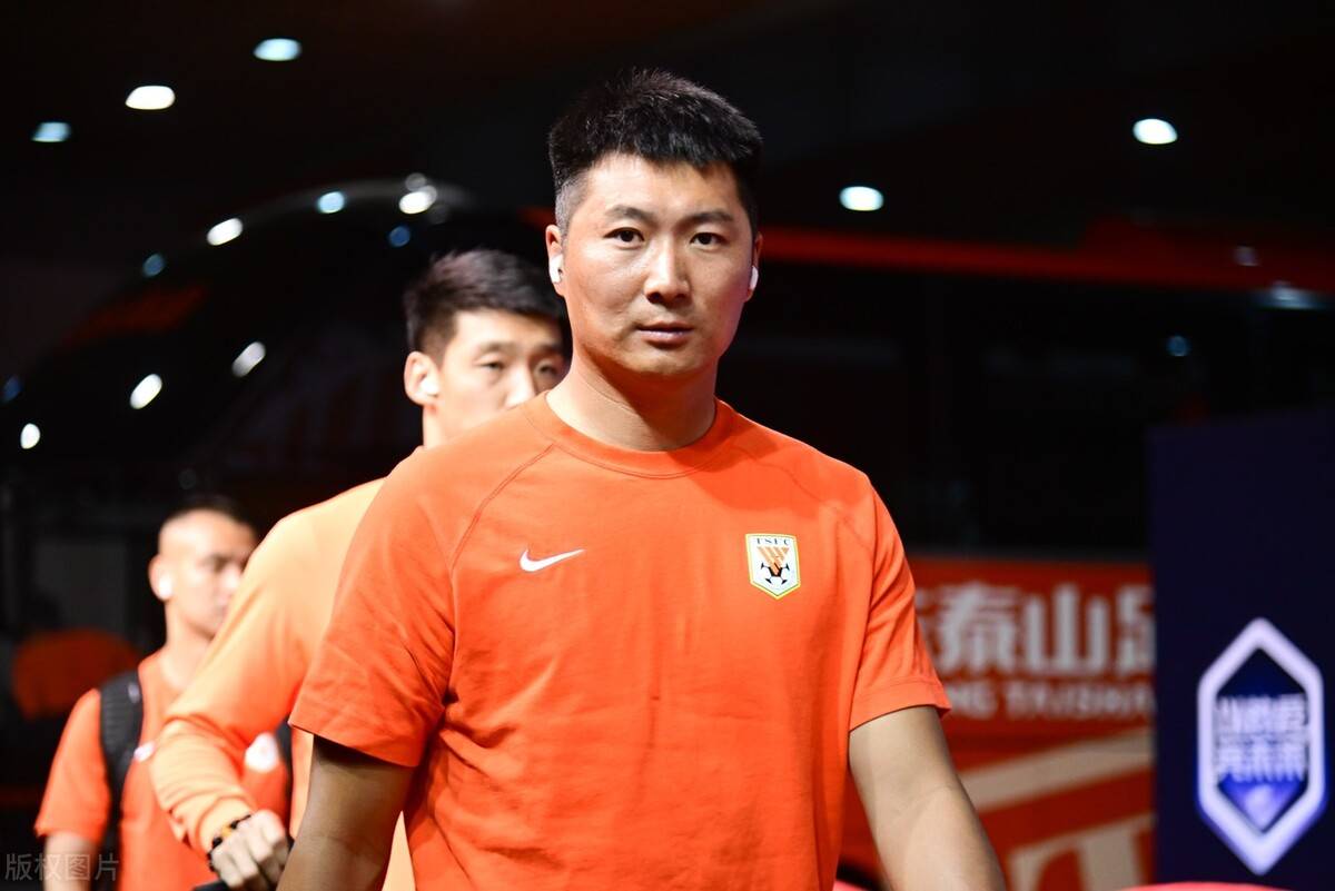 所以,山东球迷对王大雷能力还是非常认可,希望他能继续为泰山队效力.