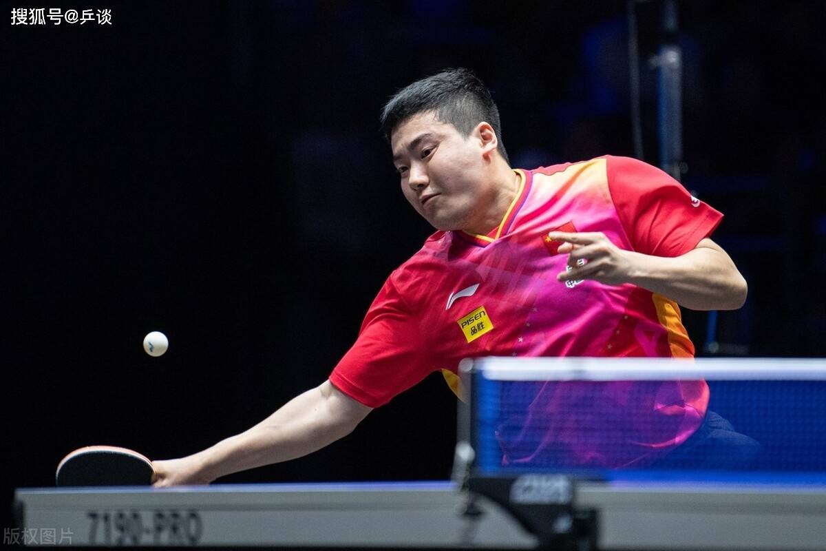 神仙球不断!梁靖崑3-0淘汰法国手感流高手,男单2号种子晋级!