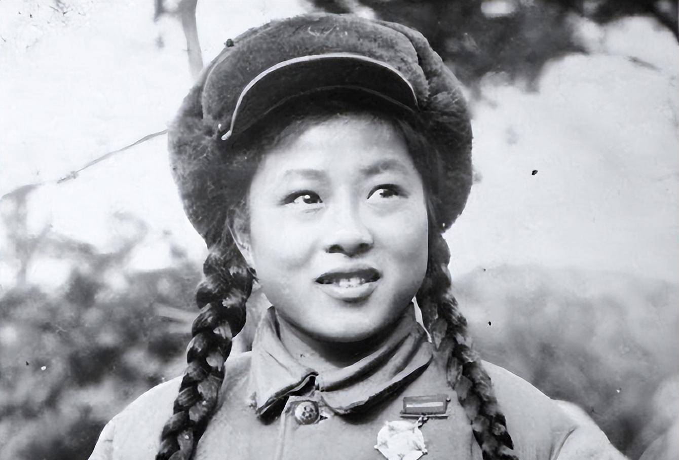 上甘岭坑道唯一女兵,26年后在美国餐馆,竟被美军战俘认出