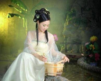 当然了,李元婴在这件事上,也栽过跟头,弄得十分狼狈,面目全非.