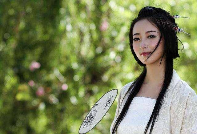 二天以朱文正作为朱元璋侄子的名义,将"江南才女"苏妲妹进献给朱元璋