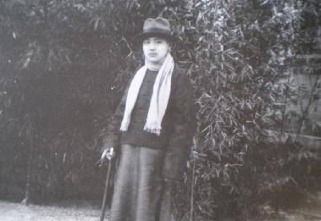 孔德成:出生时军队保护产房,国家鸣礼炮13响,百天便当官