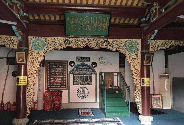 此人曾随郑和出海,登岛定居后开枝散叶,如今子孙已成华裔总统