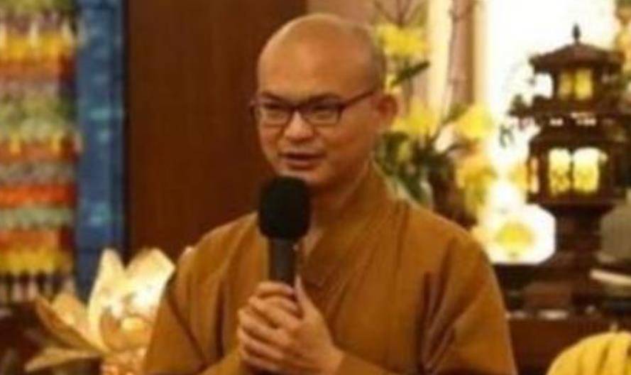 贤清法师自会在普渡众生中,寻找其中真意;人生一世,摆脱世俗的张明光