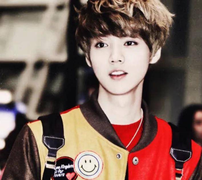 邓超抱着鹿晗变成"姨"?