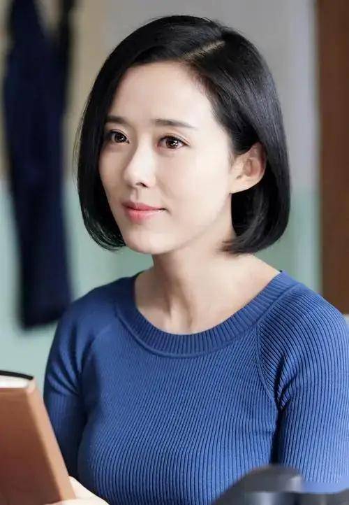 颜丹晨的性感写真,女神的美貌让人无法移开视线!