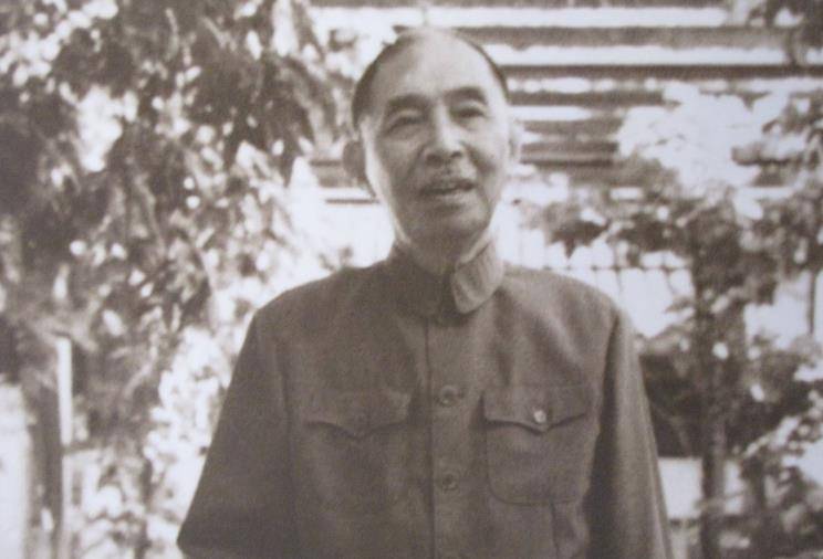 才女为茅盾两度堕胎,他却回归家庭做起模范丈夫_孔德沚_妻子_秦德君