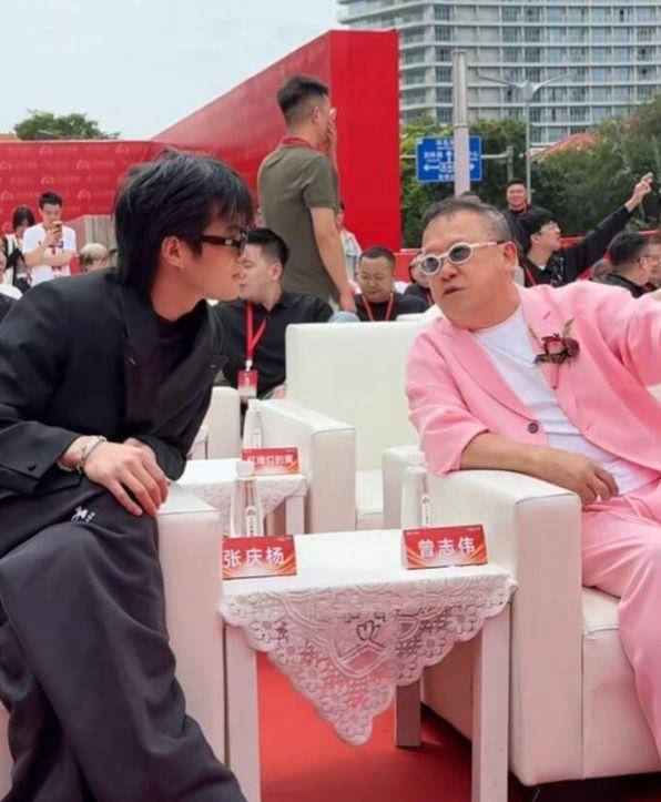 曾志伟罕见亮相三只羊分公司开业,盛装出席引发猜测