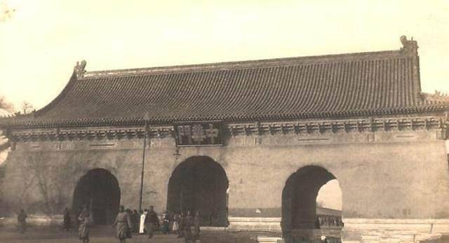 能走过了远眺大清门1902年慈禧太后和光绪皇帝从西安回銮时的大清门