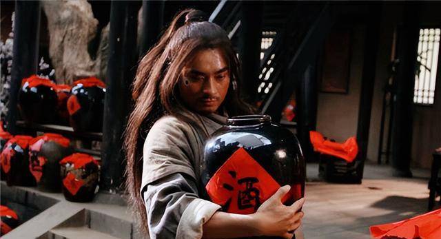 武松当年连喝18碗酒,等同于现在多少酒?涨见识了