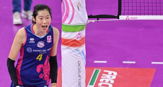 中国女排国家队:蔡斌坚称独特战术