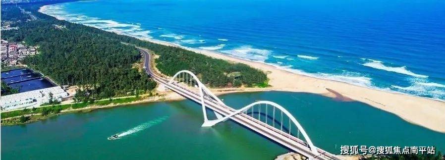 2024精品楼盘→海南万宁望海国际售楼中心→楼盘百科详情→24小时热线