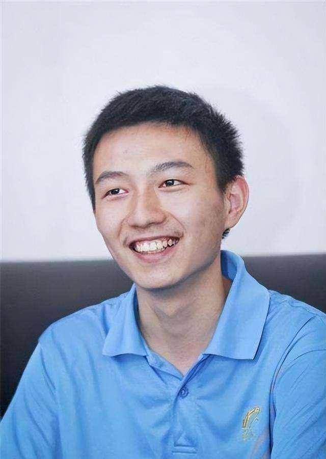 12年,湖北贺维艺拒绝保送清华,扬言要享受高考过程,最后考多少