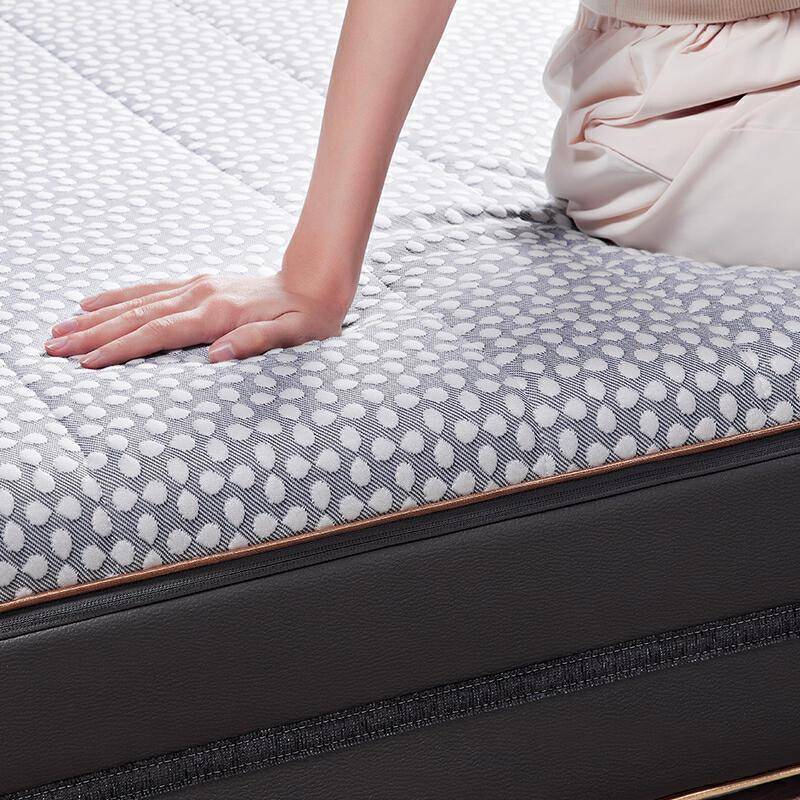 智能调整软硬 主动护腰脊 8H AI智能撑腰护眠床垫