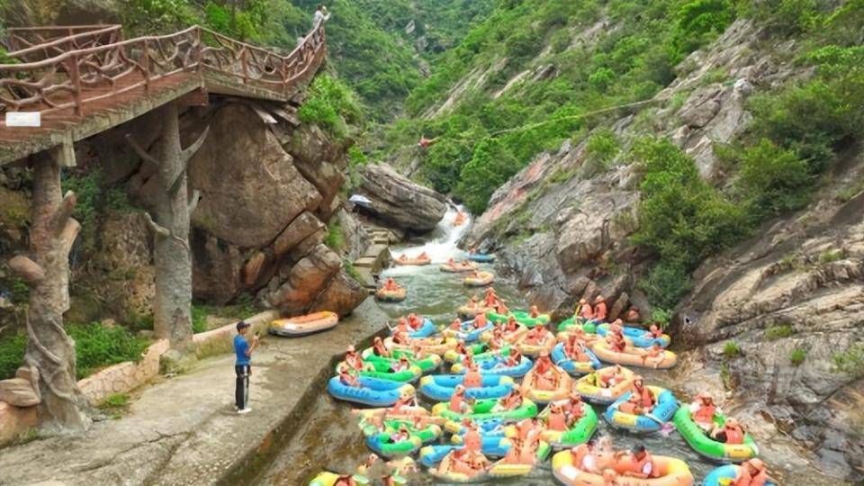 亚洲高空扁带第一人施海林在黄腾峡备战扁带世界杯