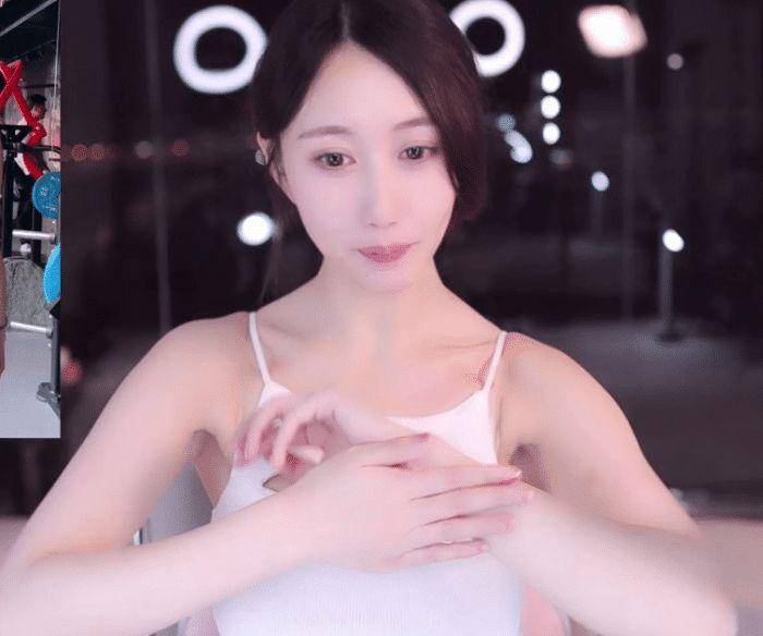 女主播"小小玉酱"直言:喜欢给男人花钱,会从房管中挑一个伴侣