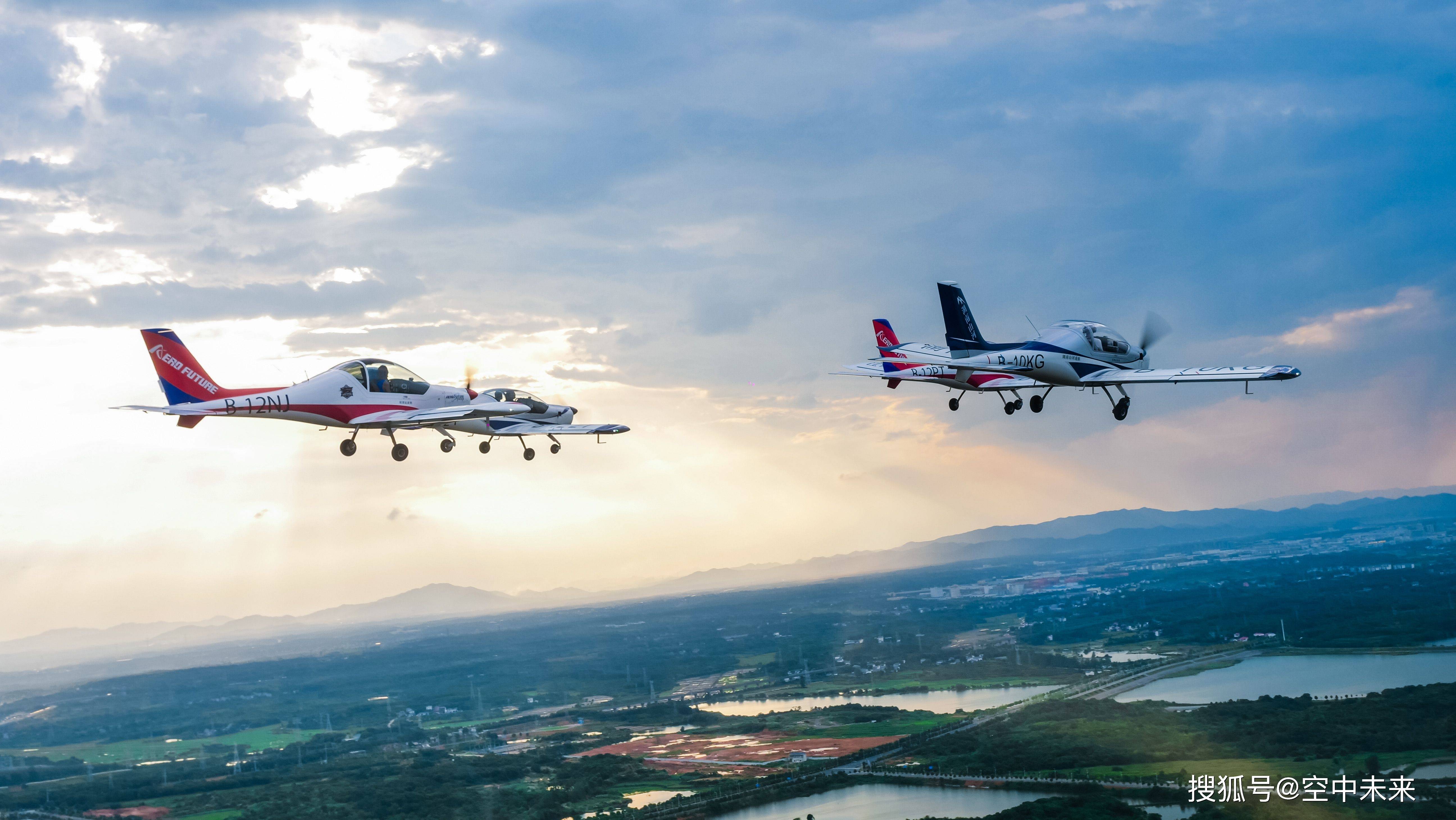 空中未来飞行体验 | 梦想翱翔的极致体验