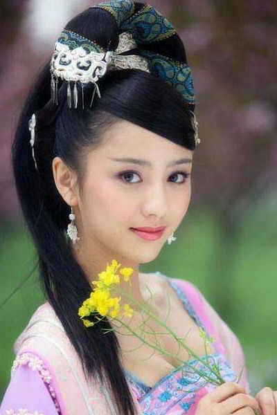 眼睛最美的十个古装美人,刘亦菲垫底,杨颖力压杨幂,赵丽颖第二