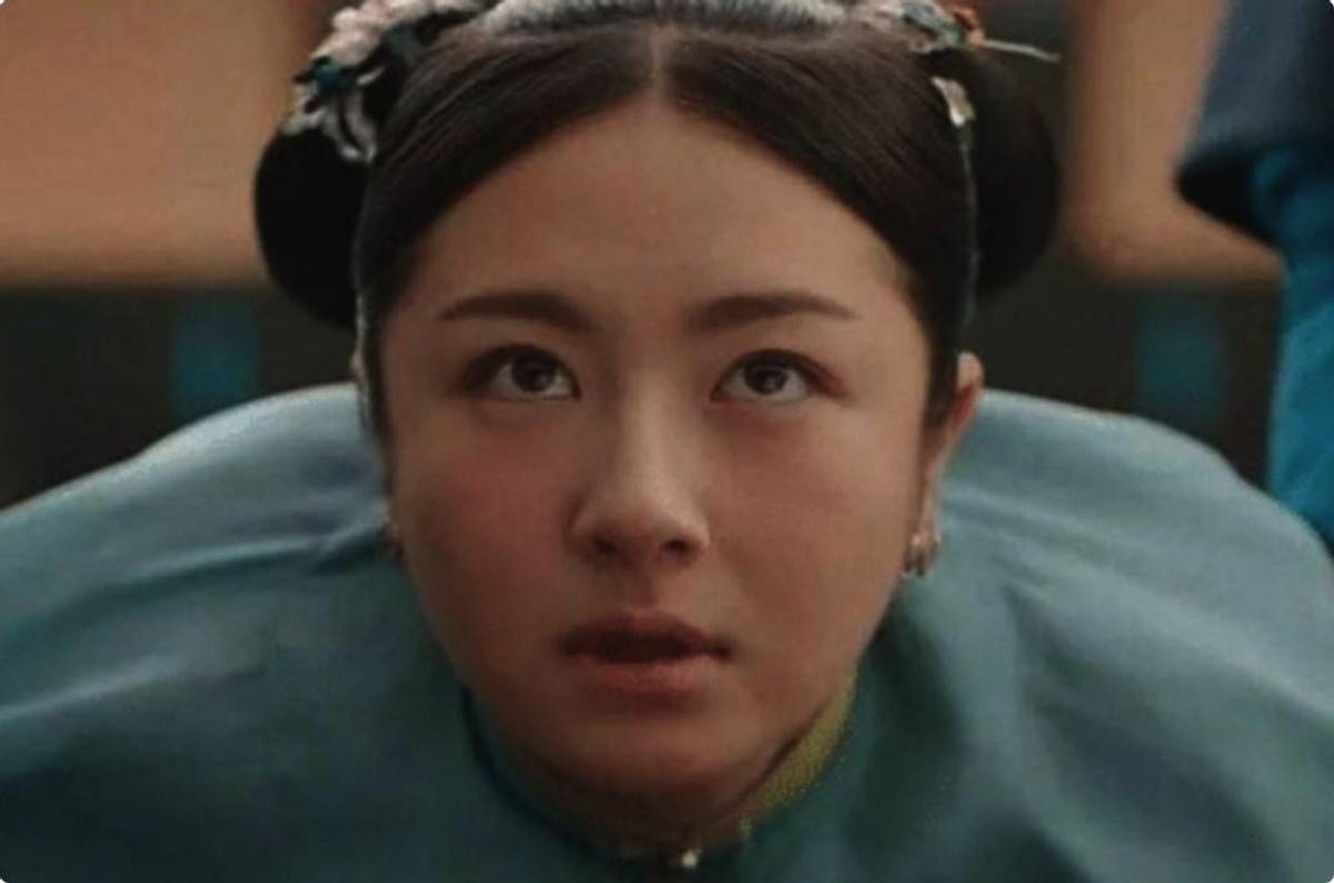 看脸是美女,一看脖子全完蛋,这5位女星被短脖子拖累,太尴尬了