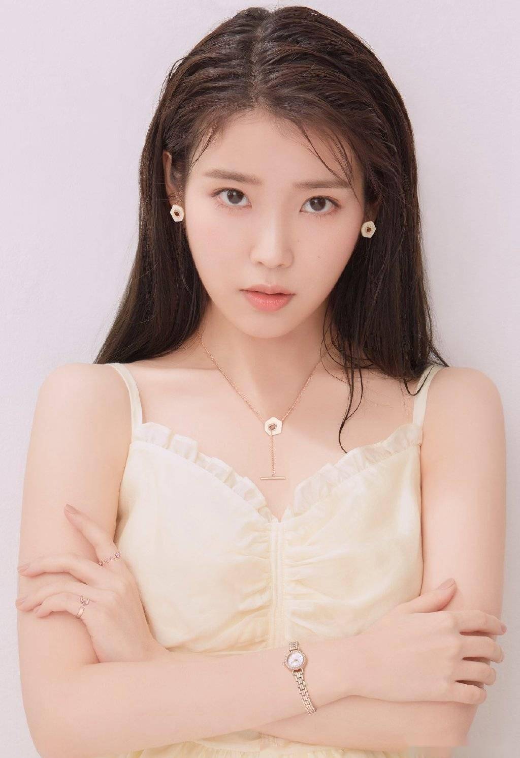 美貌与智慧的完美结合!30岁李知恩,纯欲天花板的实力派女神!