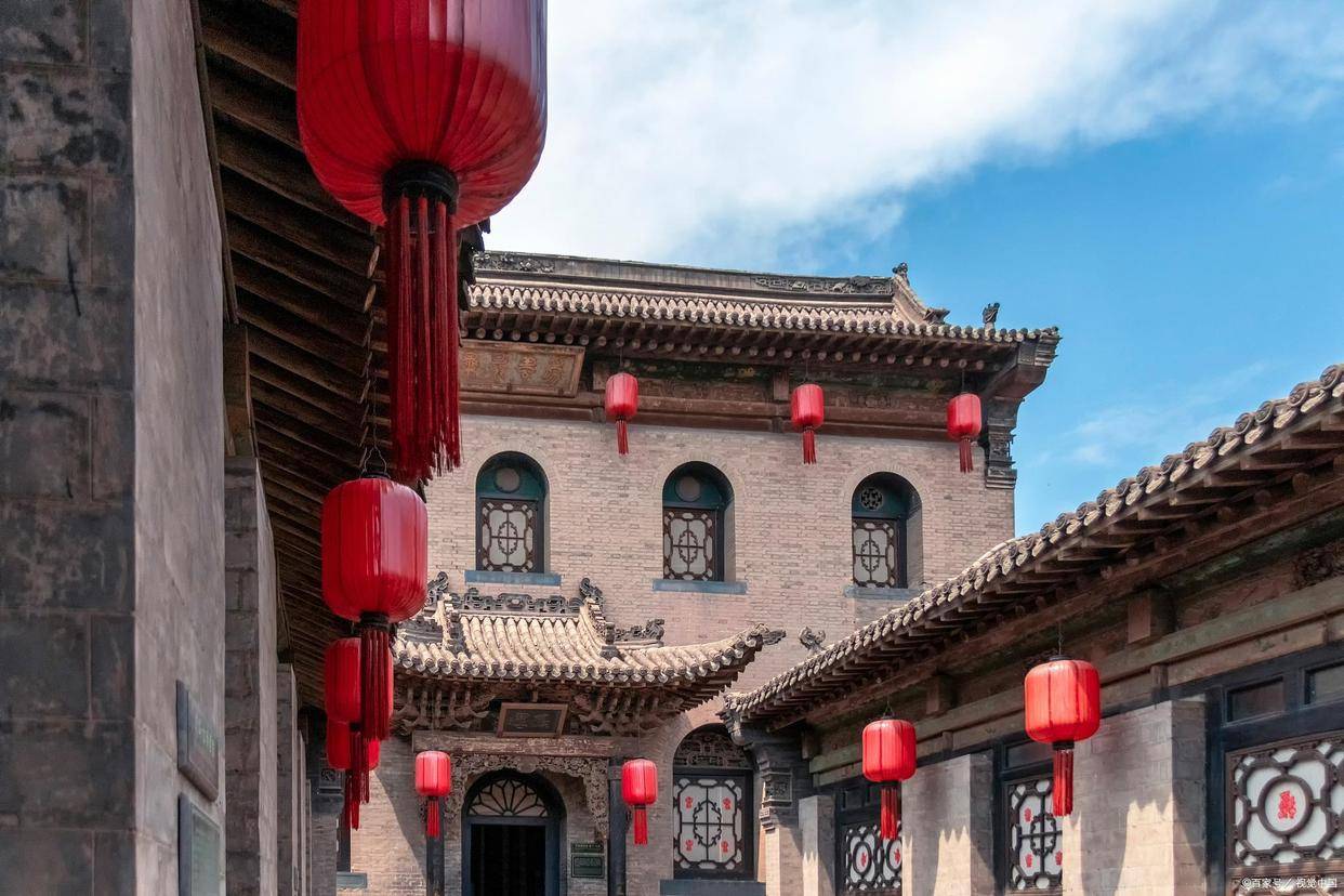 出了代县县城,除了雁门关,还有两处景区值得参观.