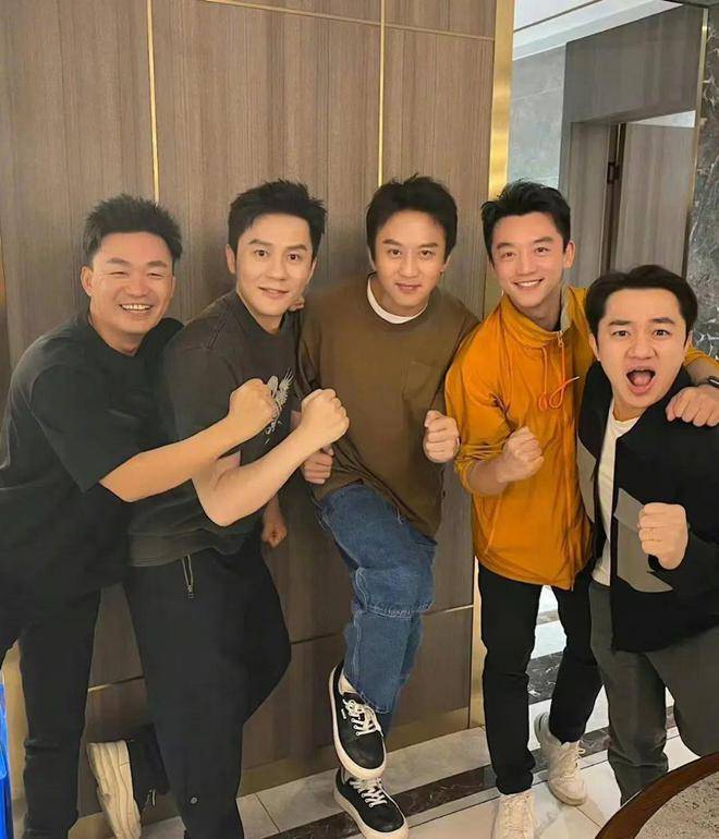 杨幂赵丽颖祝福高考学子,网传跑男影响考生遭举报,节目组回应了